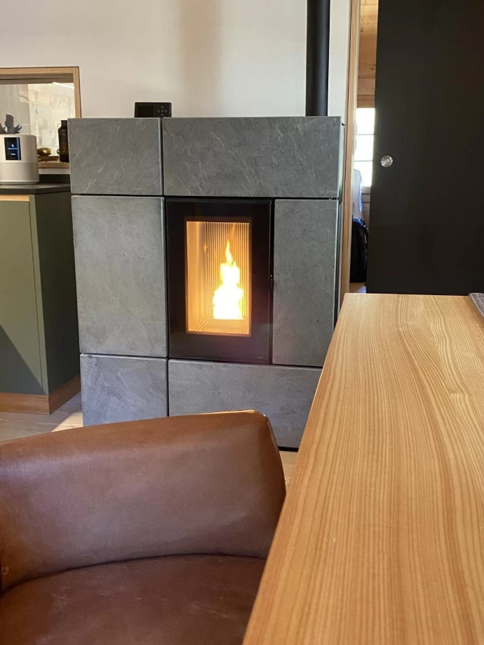 EINGEBAUTER KAMIN LOCARNOA